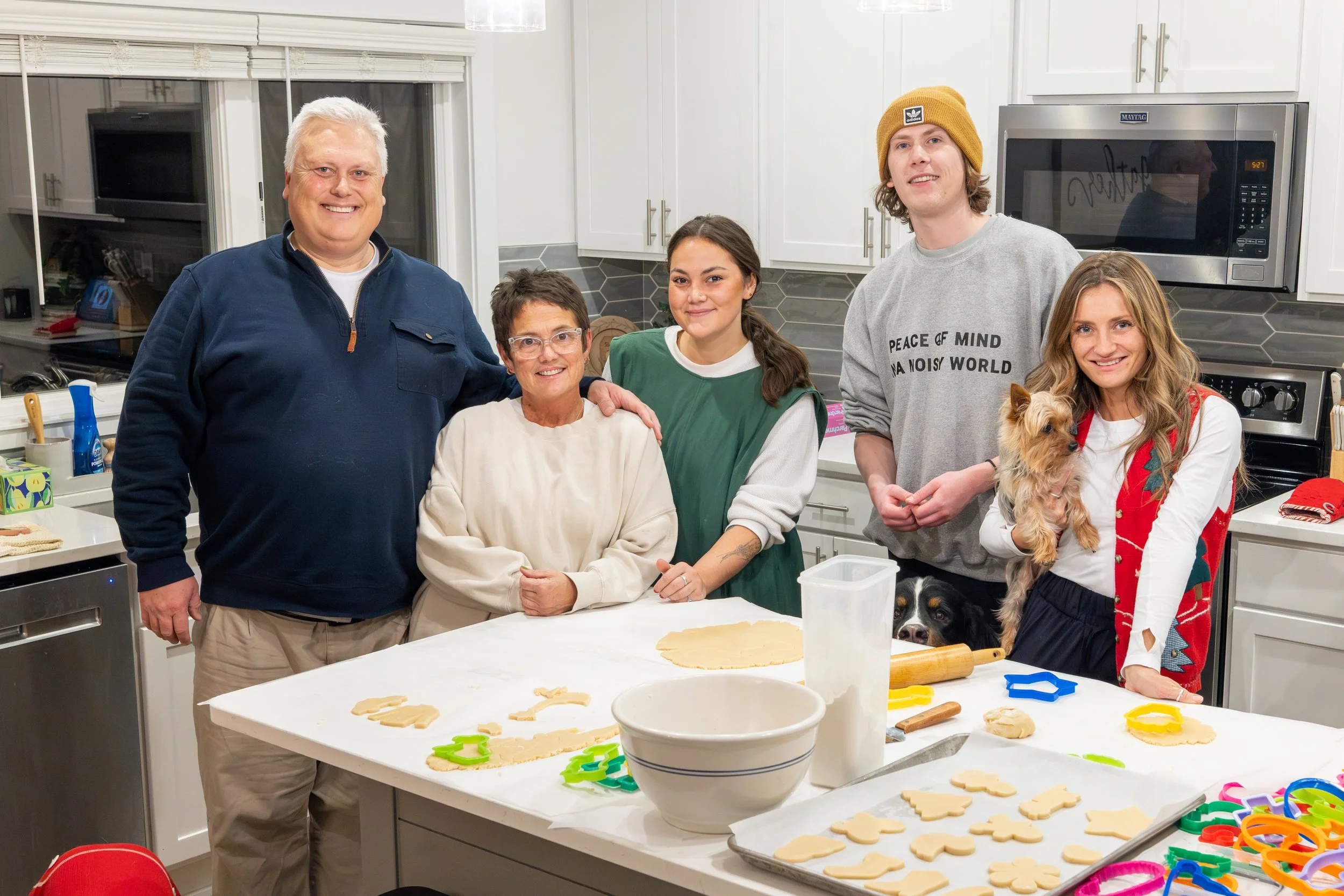 2025 - Volk Family Christmas - 0107.jpg