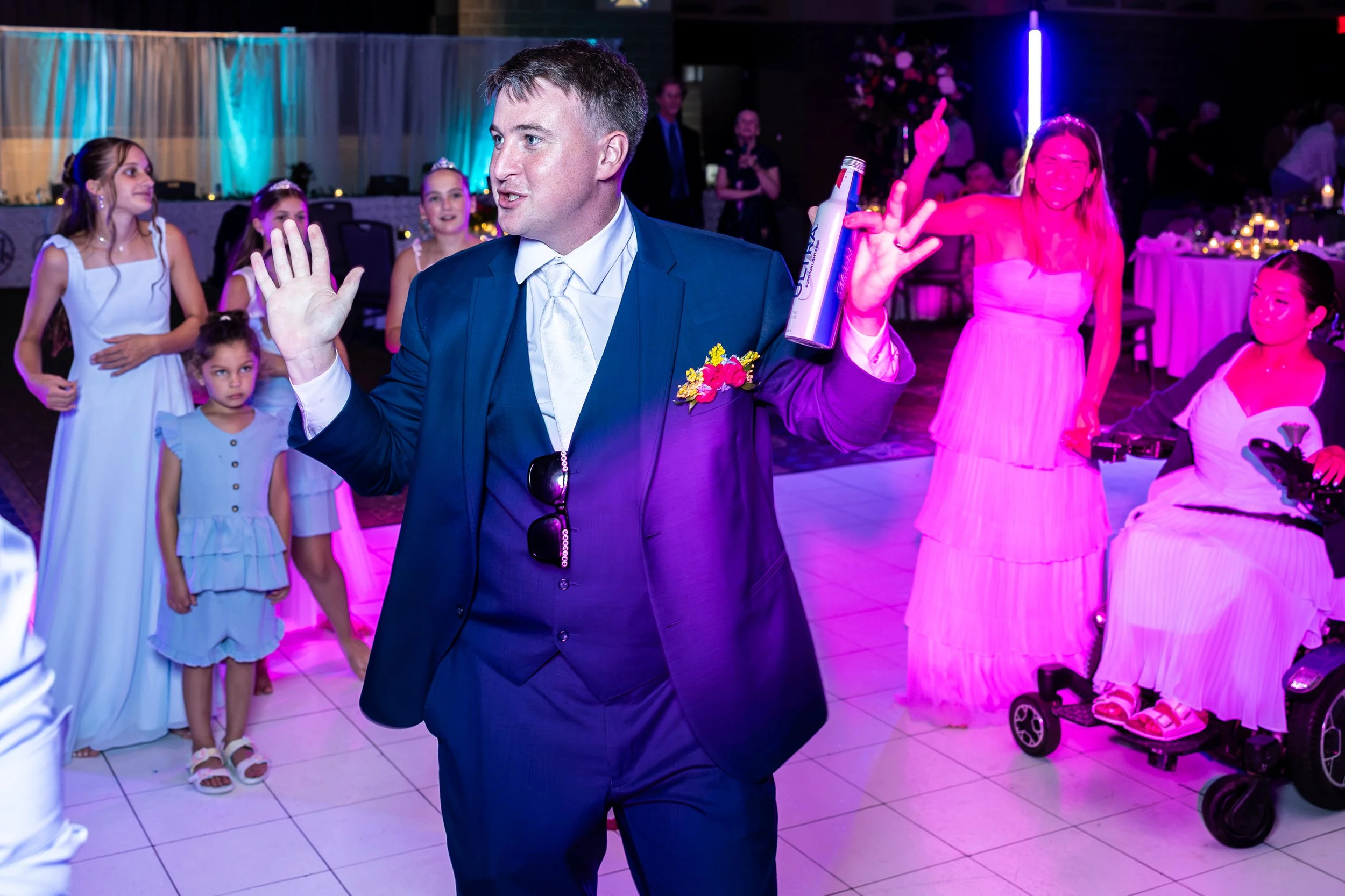 Morgan and Doyle - 05 - The Celebration-250.jpg