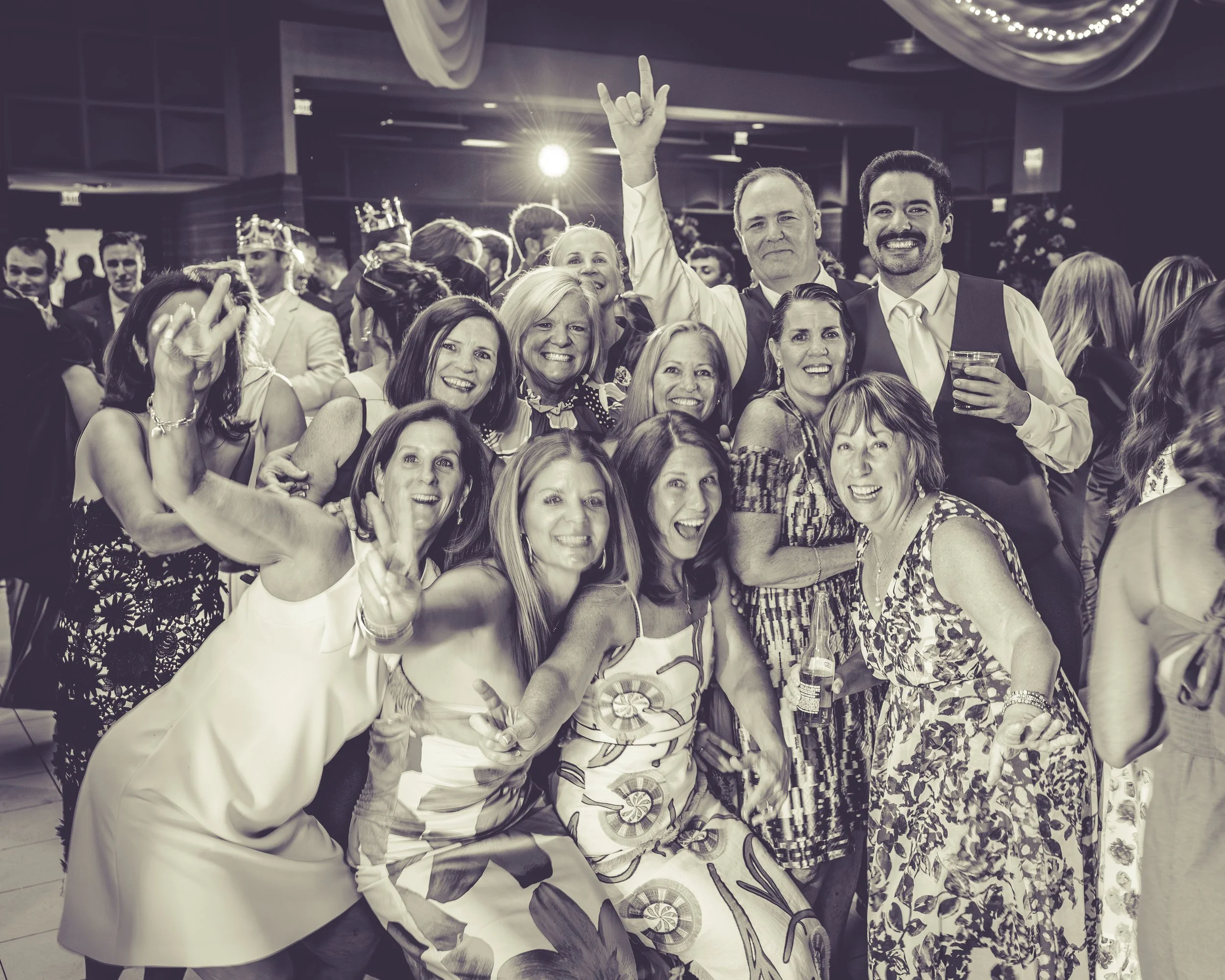 Volk Images LLC Weddings29.jpg
