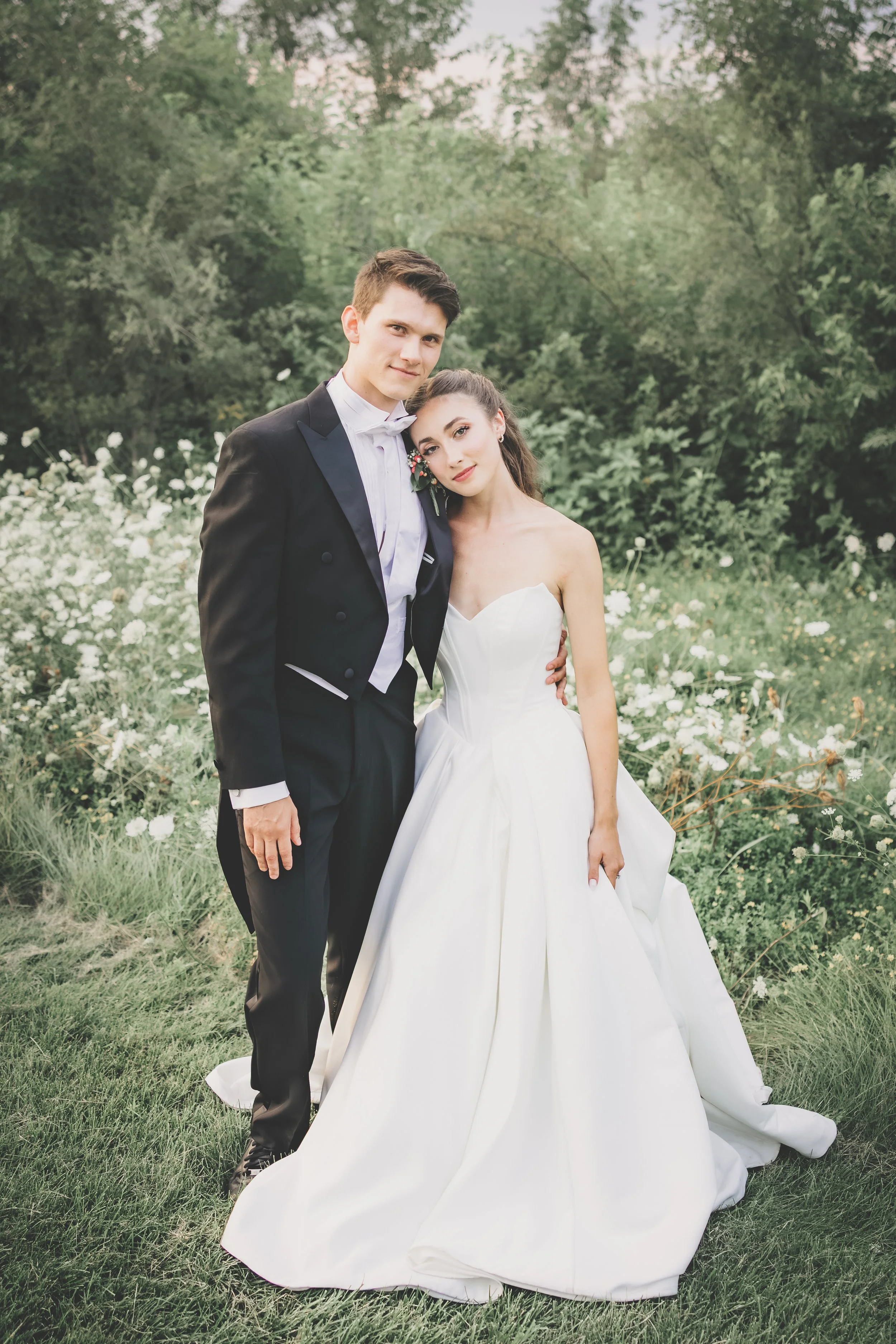 Volk Images LLC Weddings9.jpg
