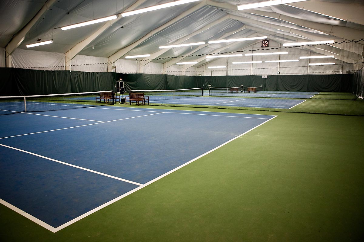 Asheville Racquet Club is the home of the UNC Asheville Bulldogs Tennis teams. The facility features two locations, in Downtown Asheville and in South Asheville. The facility includes four indoor tennis courts, six hard courts, ten clay courts, a gym, swimming pool, and locker rooms.
