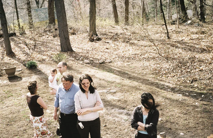 Stephanie Diamond, Things to Remember (Margie’s Backyard. Fresh air before a 20 person seder) , 2008, C-Print, 30 x 40 in