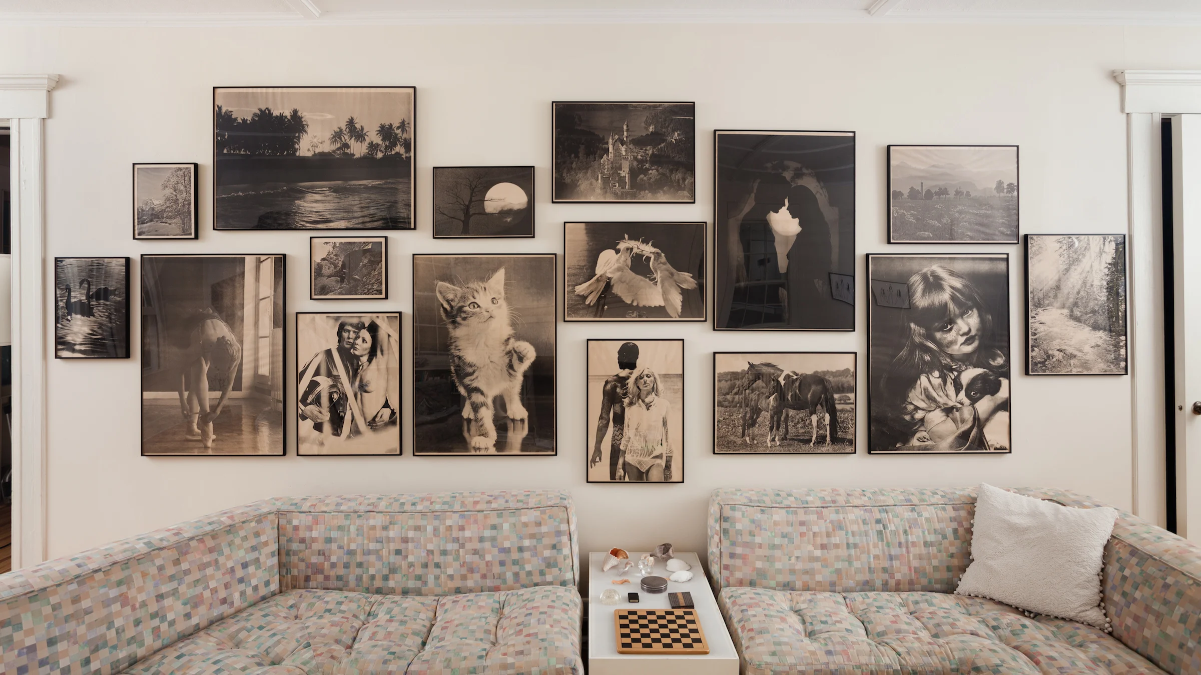 Hans Peter Feldmann, Sonntagsbilder (Sunday Images) , 1976-77, set of 16 screenprints from portfolio of 21, 5 largest: 24.25 x 34.25 in; 2 smallest 13 x 10.25 in