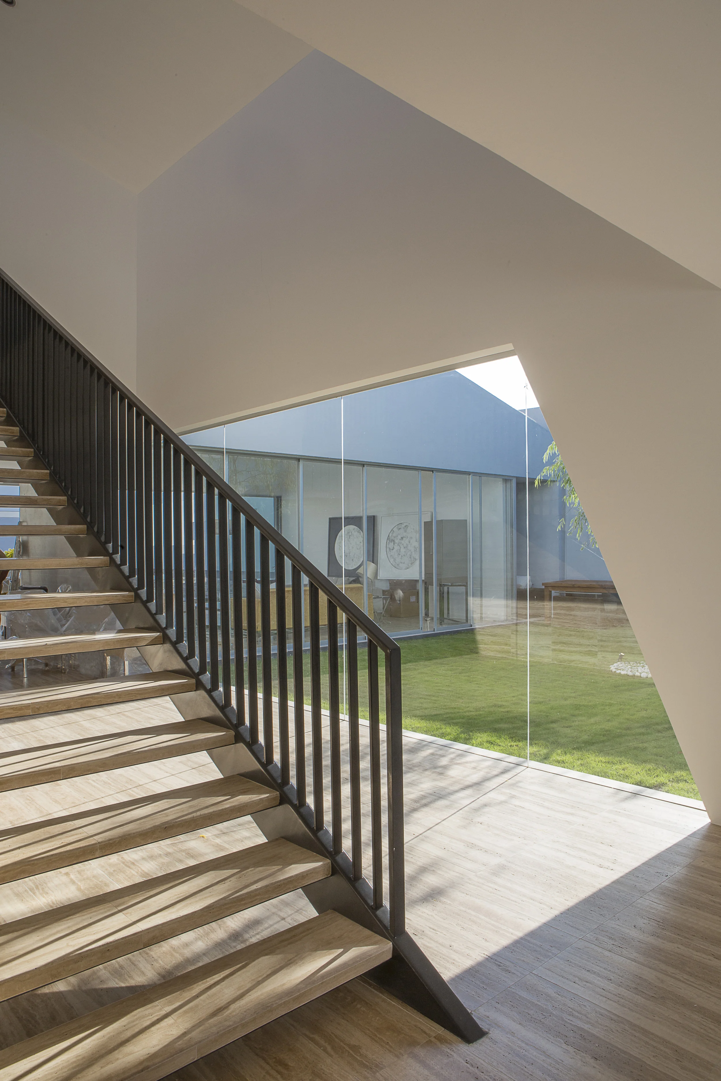 Casa Patios - Riofrio+Rodrigo architects 014.jpg