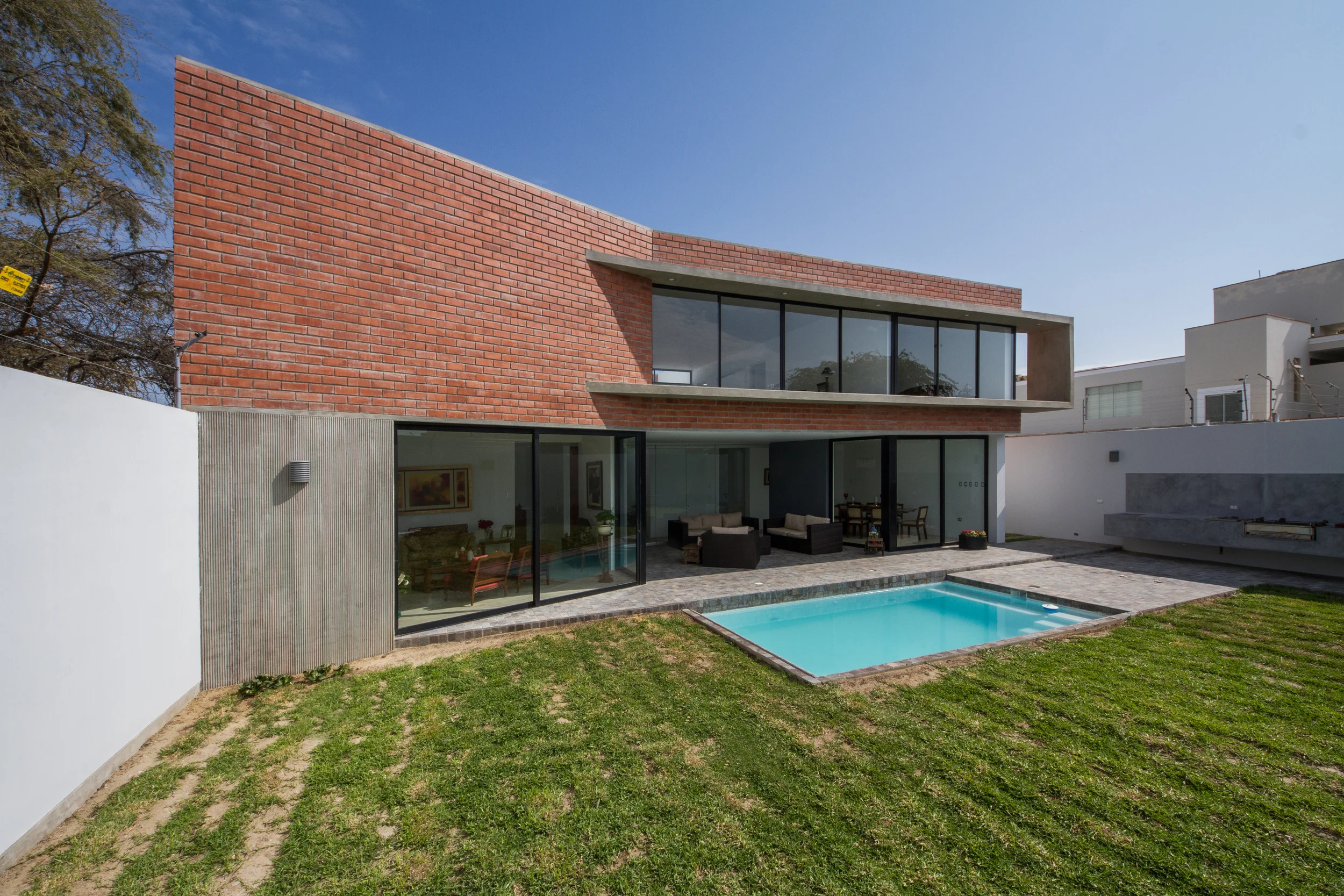 Arq. R.Riofrio y M.Rodrigo - Piura LB 004.jpg
