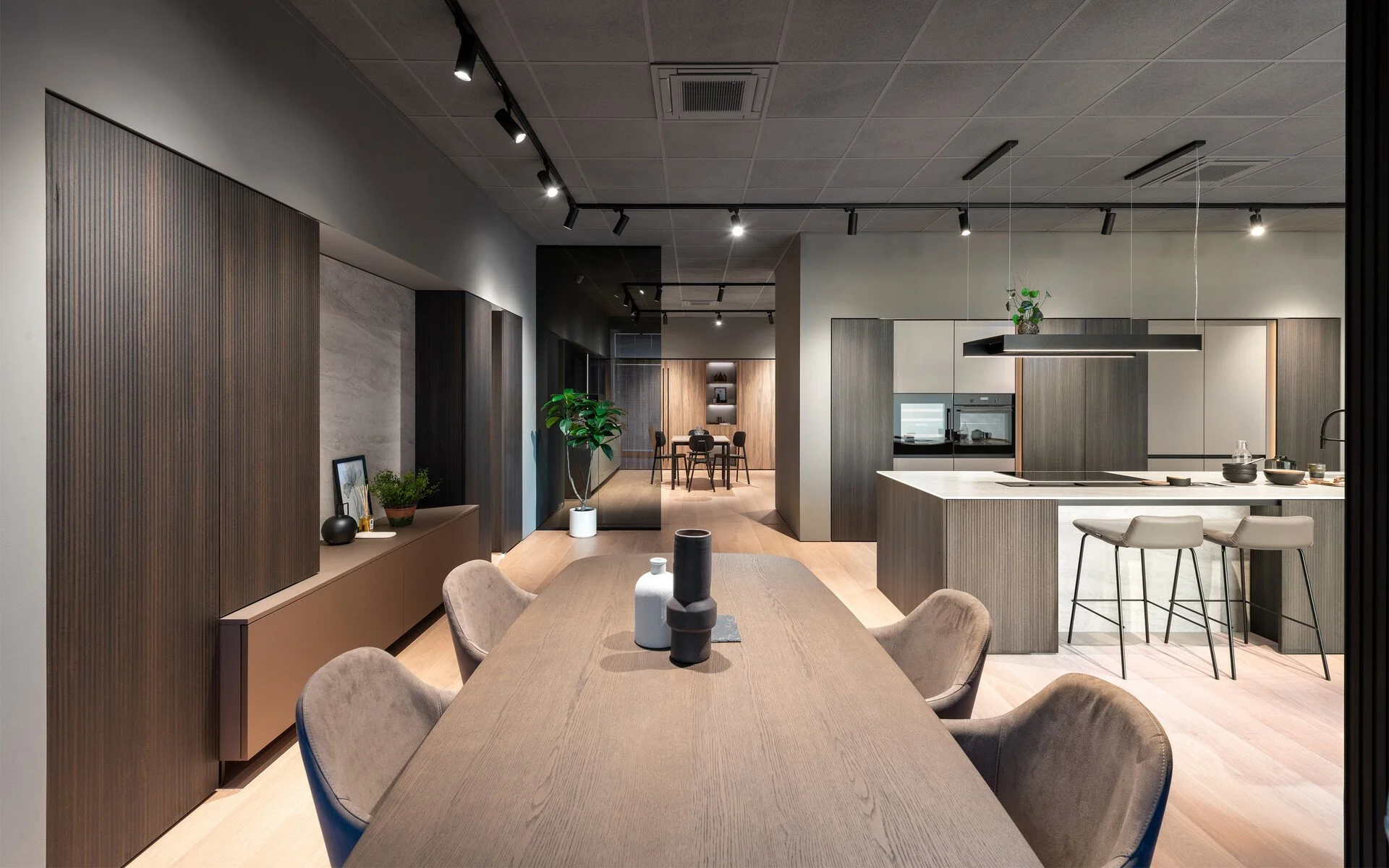 arredo3-store-mantova-4.34fd5eca.jpg