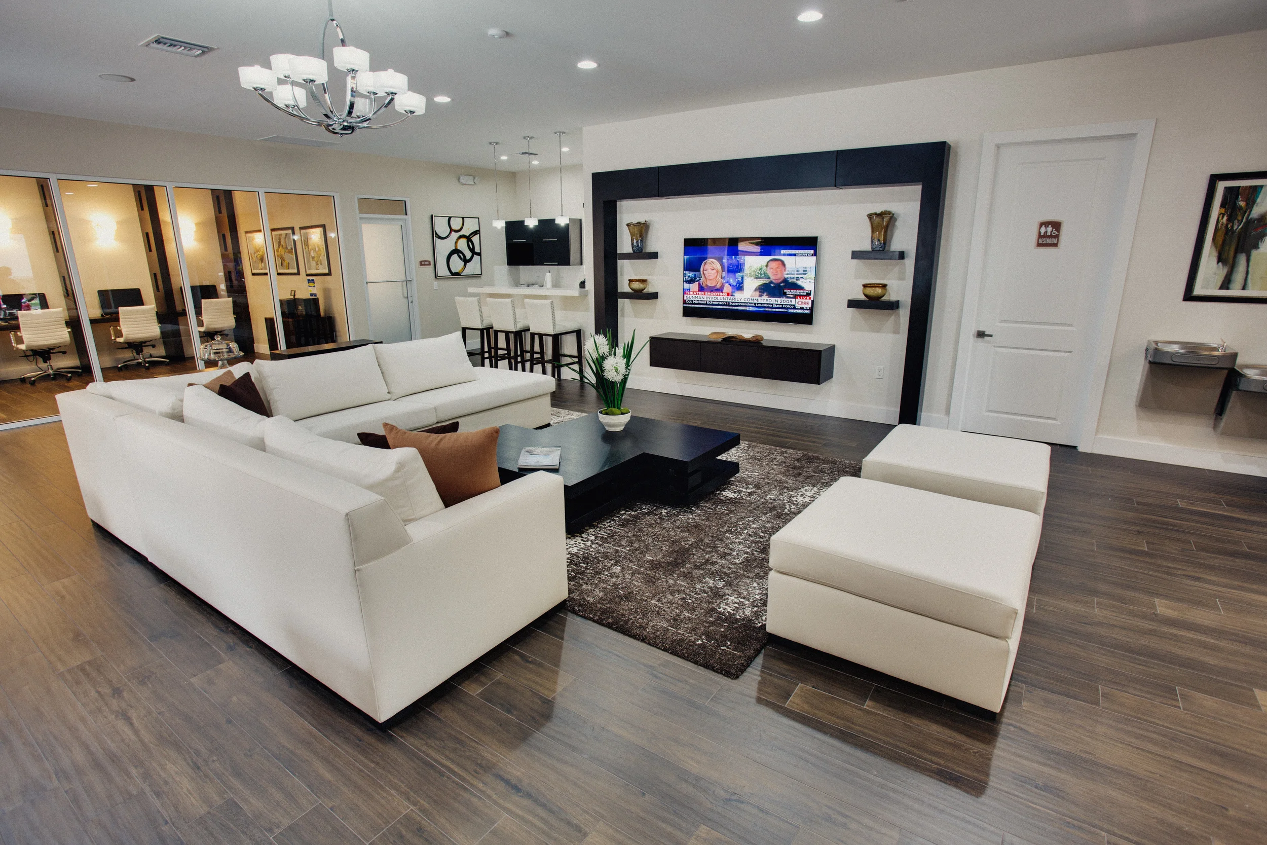 628A1311-palm_isle.jpg