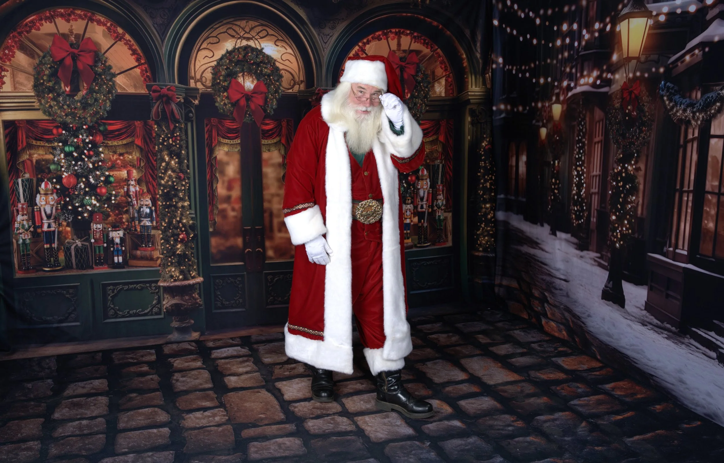 santa lores-44.jpg