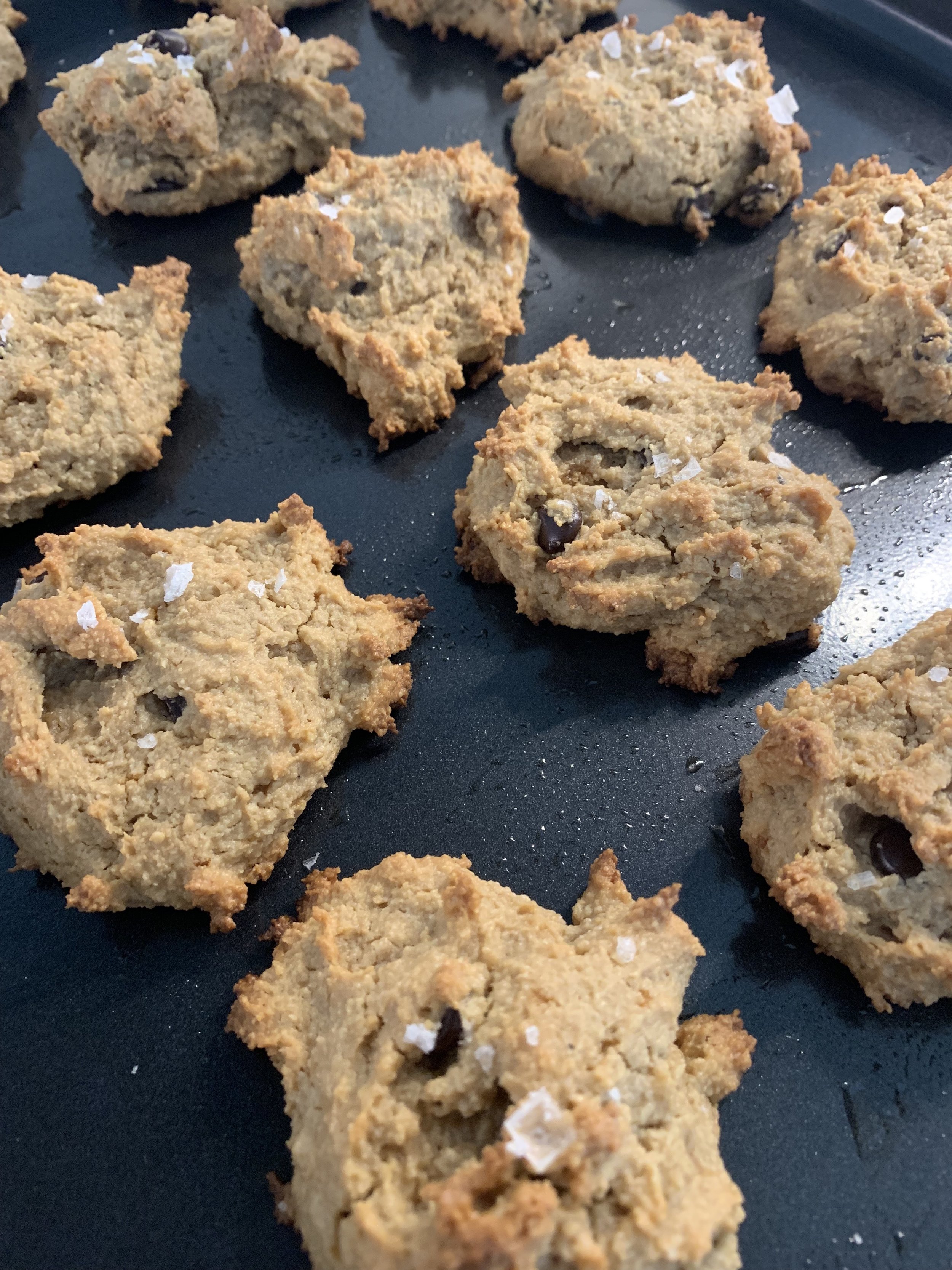 Cashew Chocolate Chip Cookies (GF, paleo, vegan)