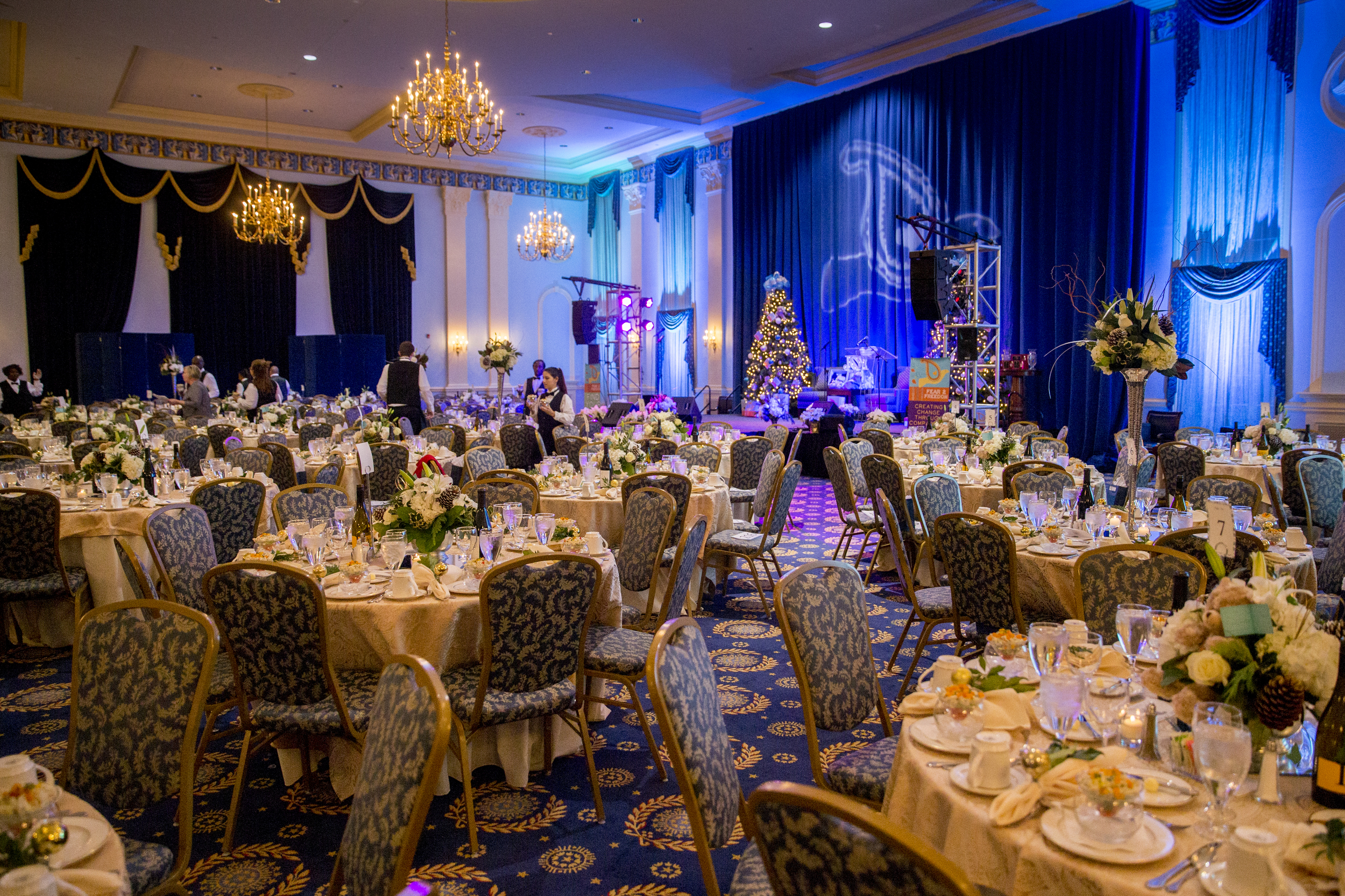 20151205_F2FGala_011.jpg