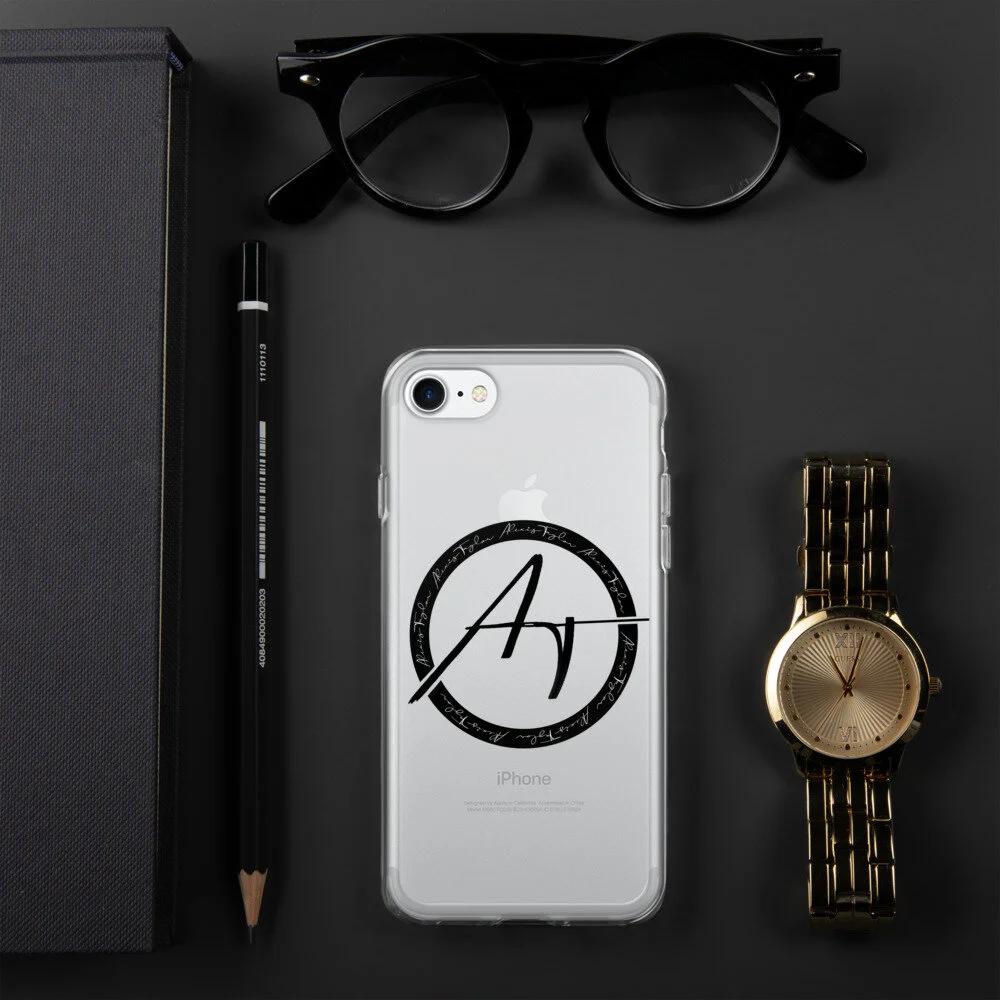 iphone-case-iphone-se-lifestyle-1-604a29f1da88e.jpg