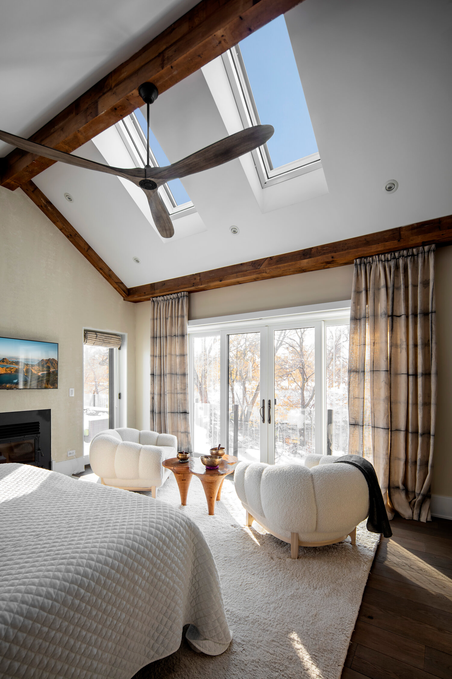 Light from skylights helps improve cognitive function and circadian rhythms, while natural ventilation in warmer months helps air flow and quality.