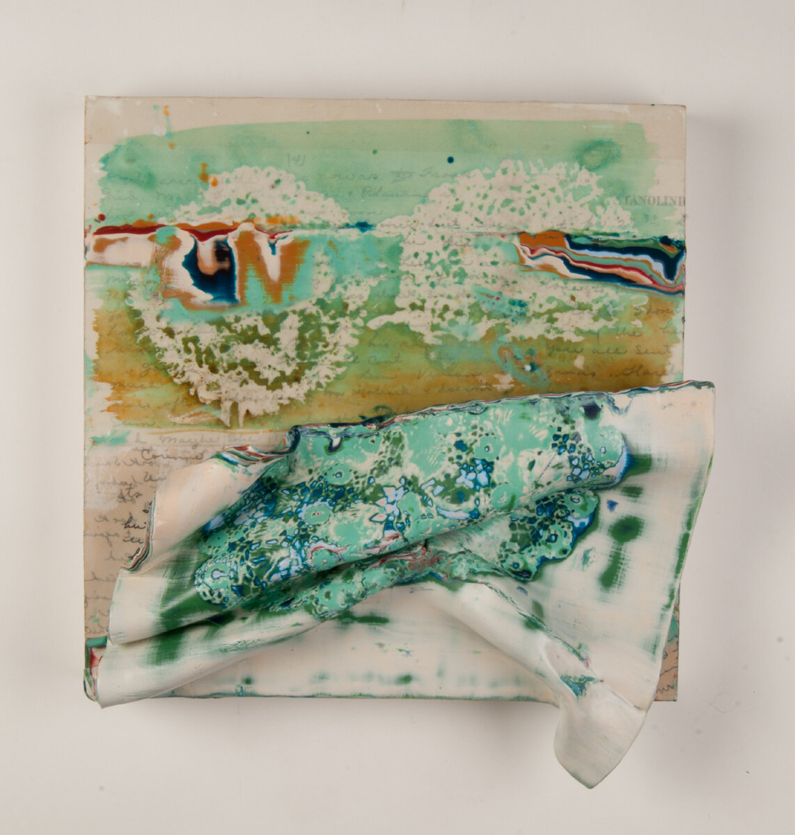 &lt;p&gt;&lt;strong&gt;STEPHANIE ROBERTS-CAMELLO&lt;/strong&gt;encaustic relief&lt;a href="/stephanie-roberts-camello-looking-up-2021"&gt;More →&lt;/a&gt;&lt;/p&gt; 