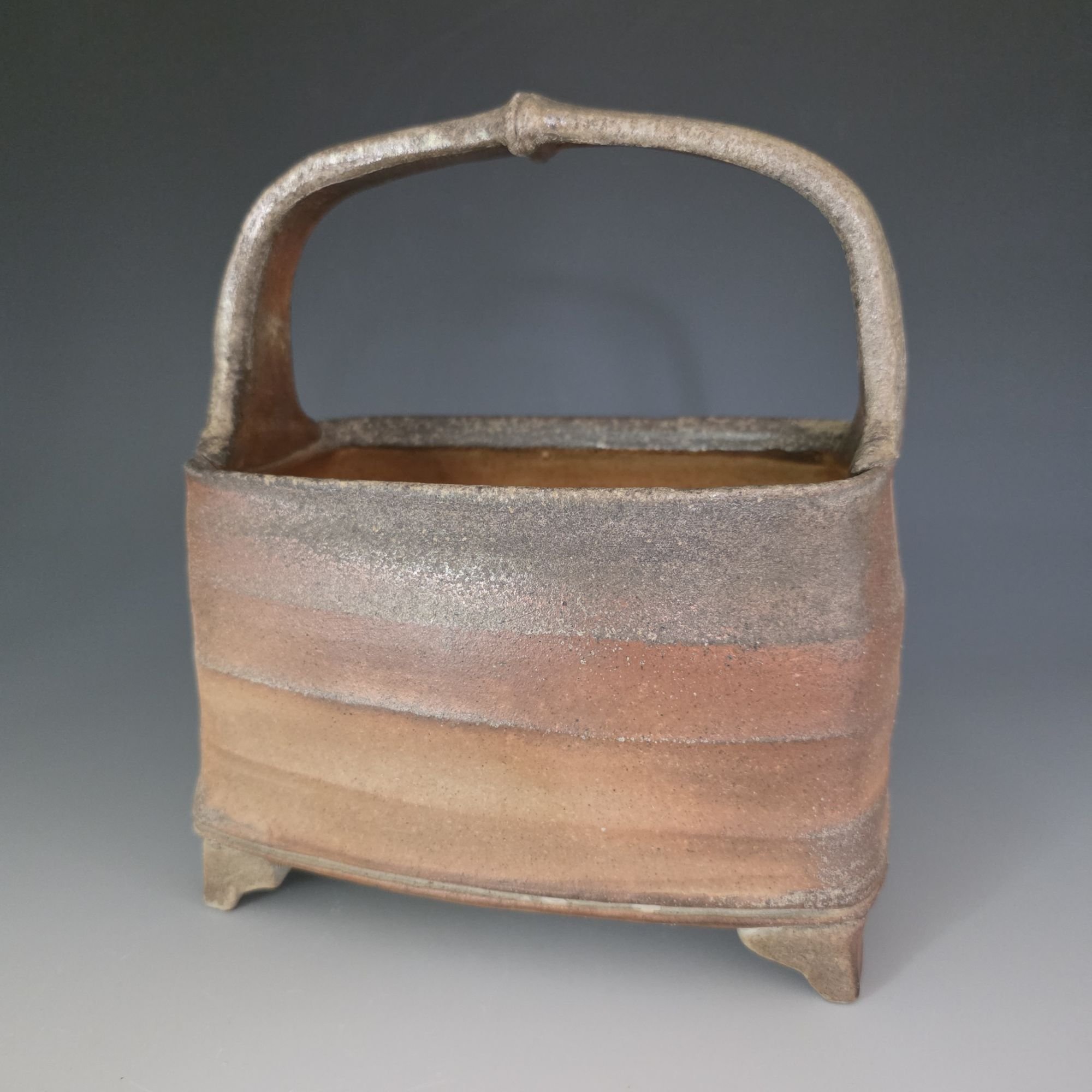 <p><strong>MICHAEL PALMQUIST</strong>stoneware<a href="/michael-palmquist-jour-2026">More →</a></p>