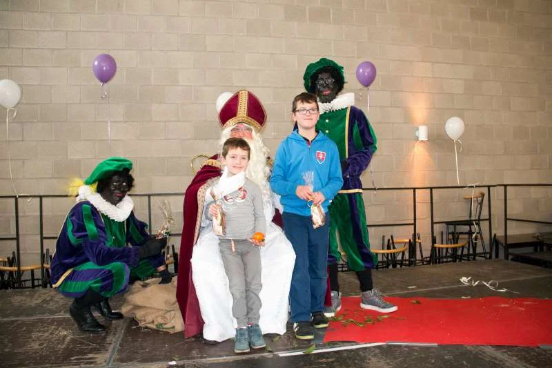 2015-11-22-SINTERKLAAS BANNEUX-0086-800.jpg