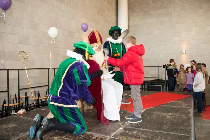 2015-11-22-SINTERKLAAS BANNEUX-0058-800.jpg