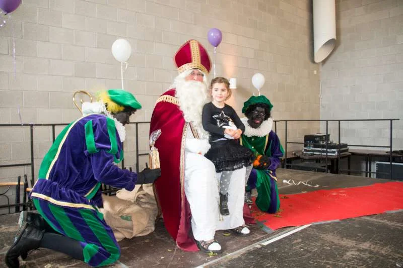 2015-11-22-SINTERKLAAS BANNEUX-0053-800.jpg