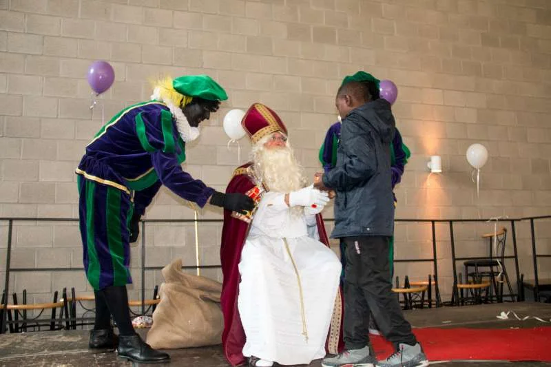 2015-11-22-SINTERKLAAS BANNEUX-0017-800.jpg