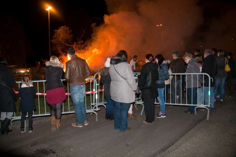 2016-01-09-kerstboomverbranding 2016-0022-800.jpg