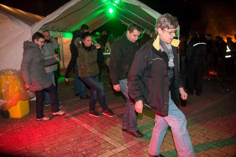 2016-01-09-kerstboomverbranding 2016-0220-800.jpg