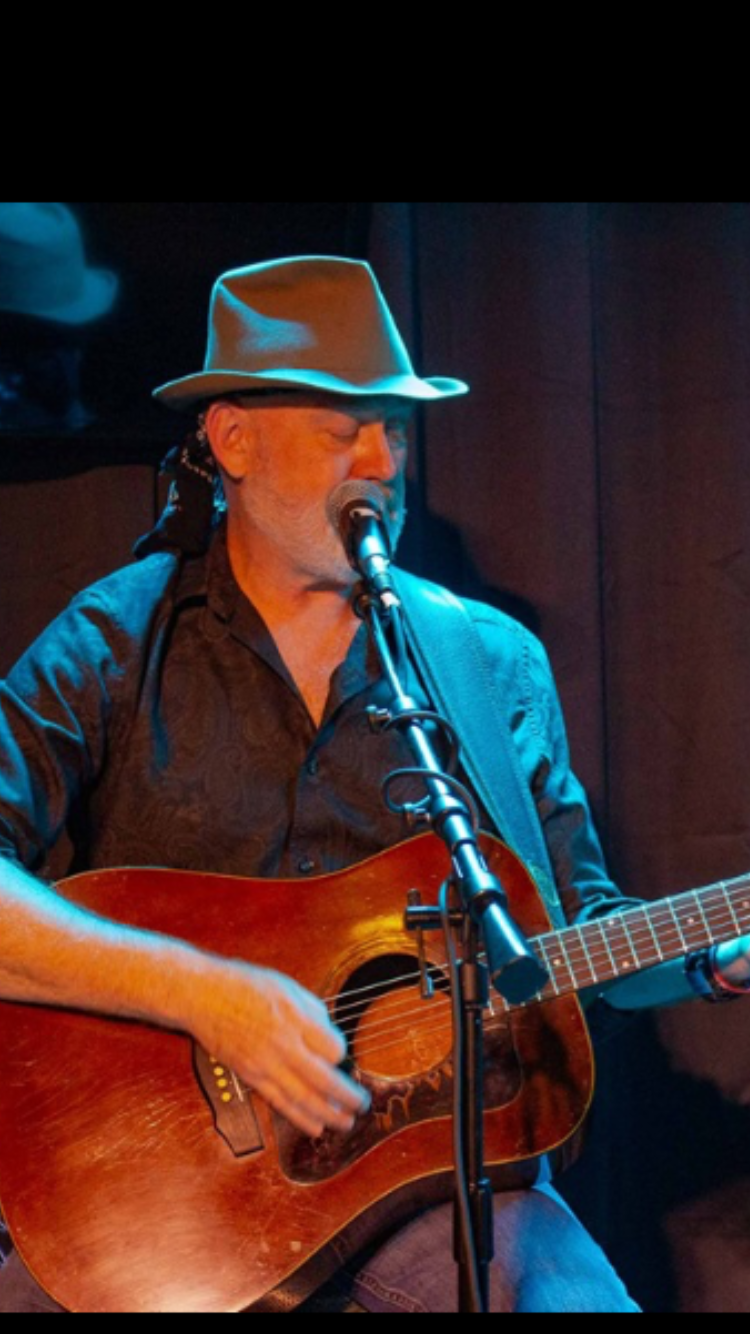 Live Music at SODO: Rob Tudor