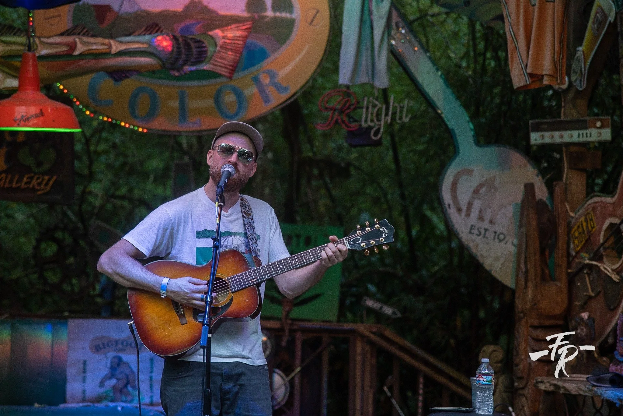 Live Music at Leavenworth Tasting Room: Kevin Jones