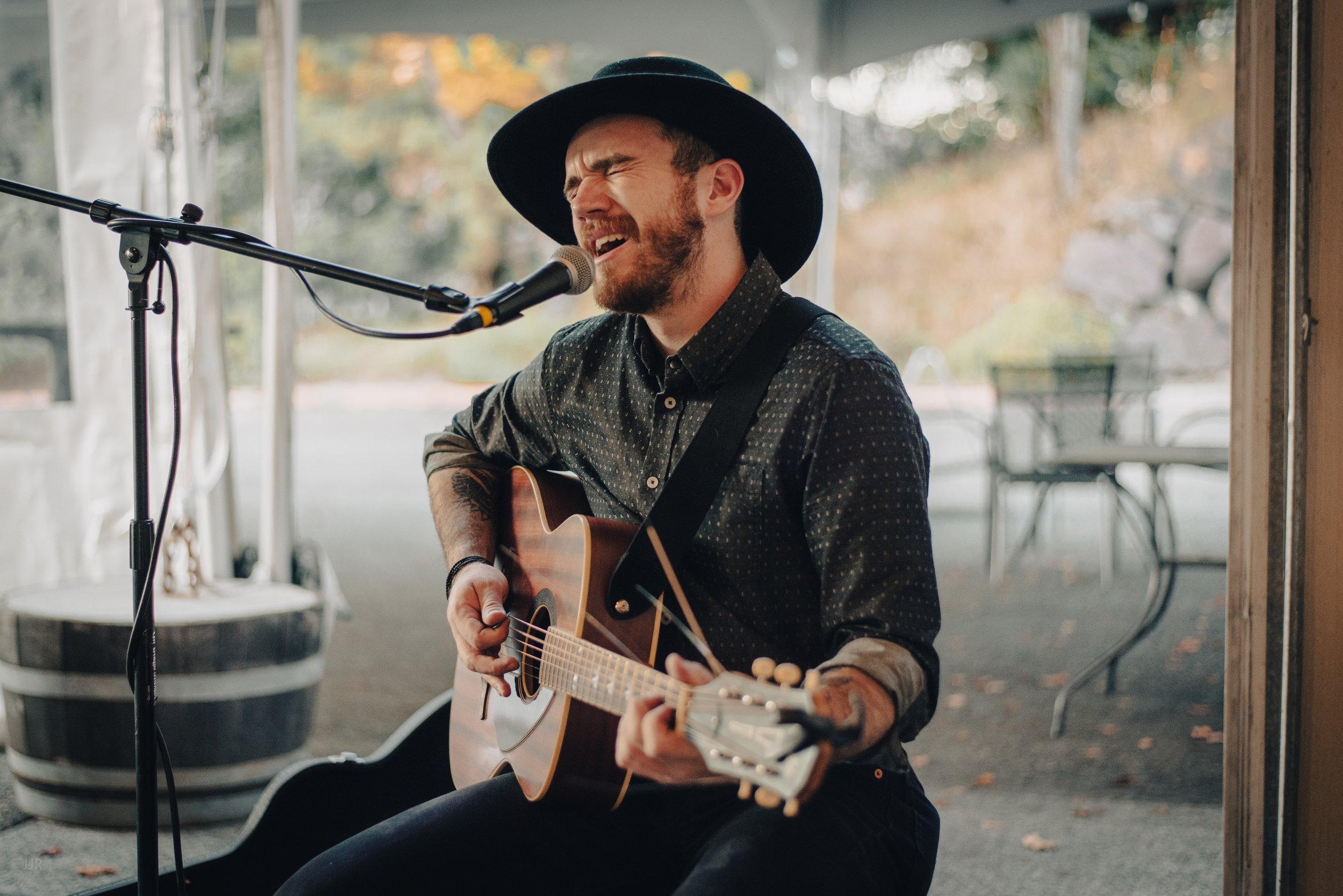 Live Music at Hollywood Hill Tasting Room: Jesse James