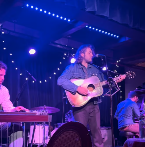 Live Music at Leavenworth: Mike Frazier