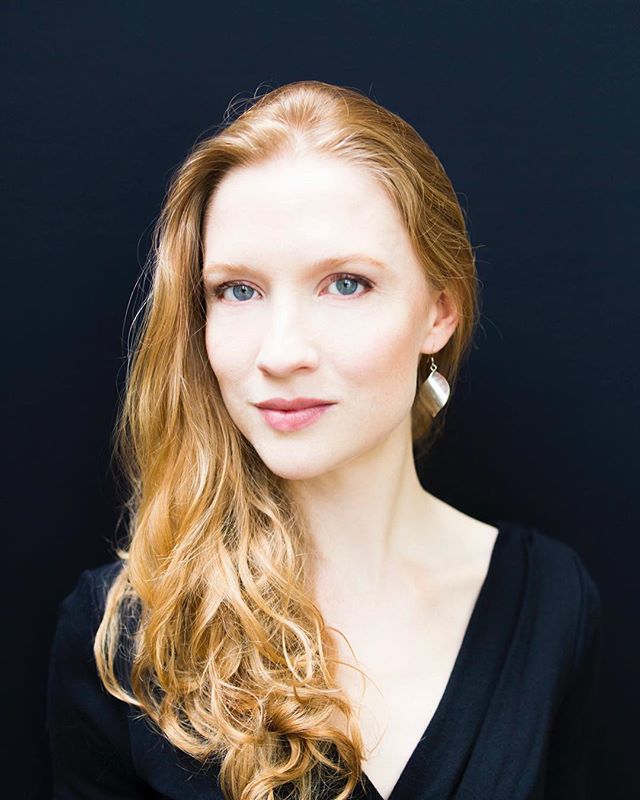 Meet Adriane Post, one of the members of the new MFS Artist Collective! Adriane plays all over the place and can be heard with leading early music ensembles across N America. She's also co-founded two fantastic ensembles (Diderot String Quartet and ACRONYM). Check out her fiery performance on her MFS Artist page (link in bio)