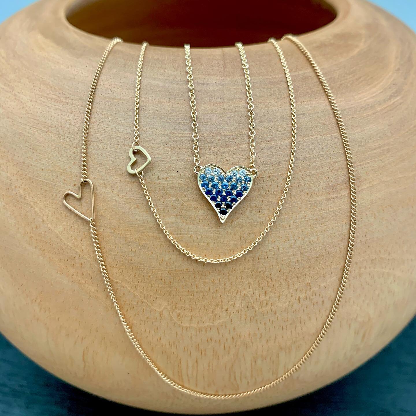 Ombr&eacute; Love💙Delicate layers to enjoy every day!  #ombrelove #layersoflove #delicatejewelry #floatinghearts #14kt #valentines2021 #giftguide #giftideasforher #studiocity #sanfernandovalley #venturablvd #