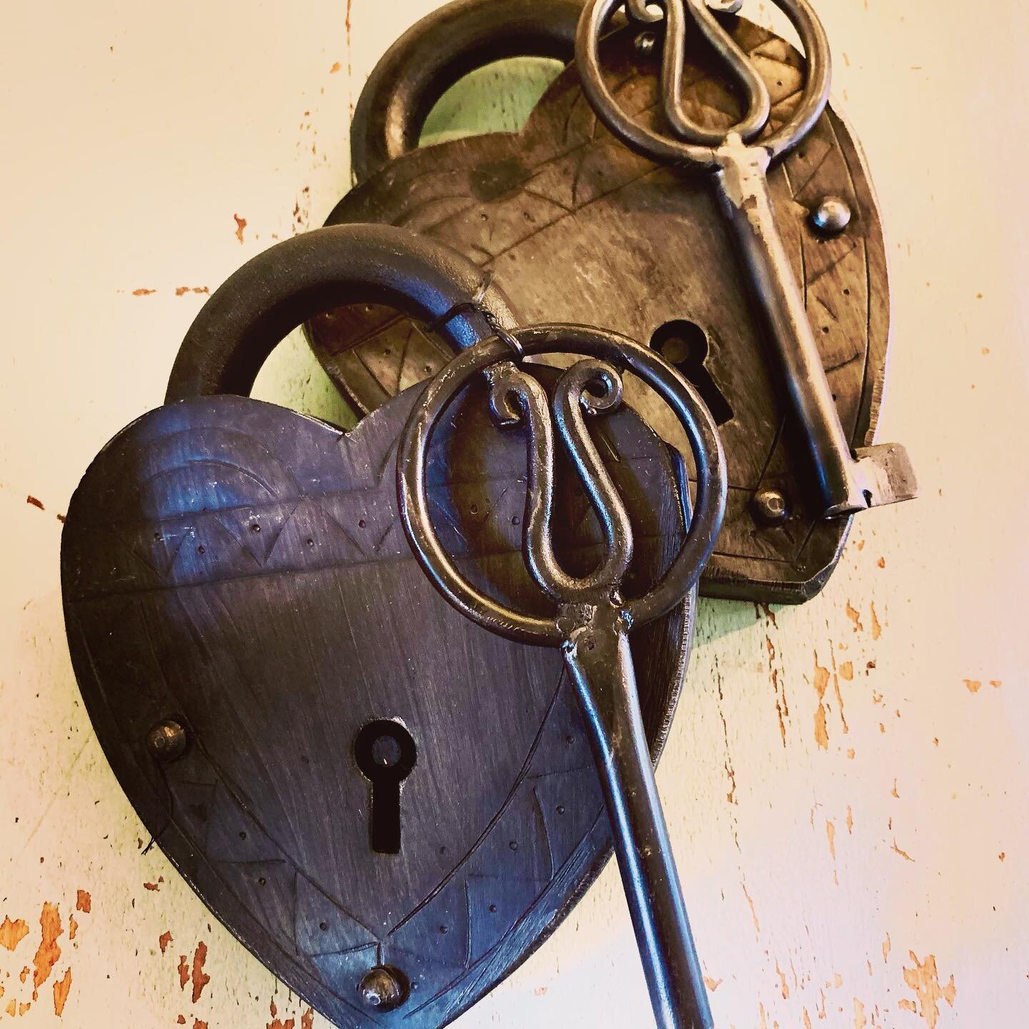 Did someone say paperweight? Iron locks of Love. Yes we work! ❤️#greatgifts #giftideas #valentineideas #homeaccessories #malegiftideas #shoplocal  #goodvibes