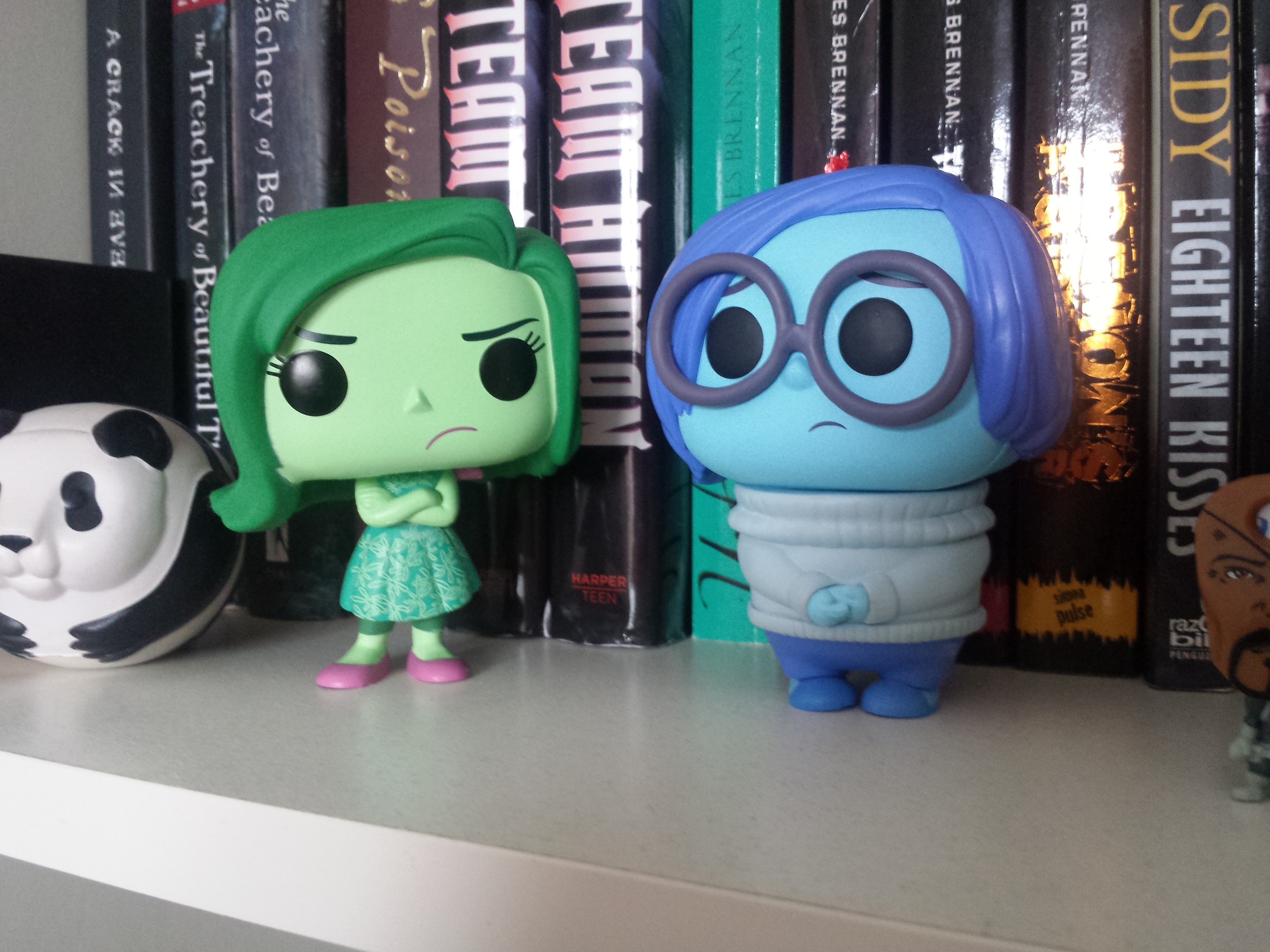 Look at them!!! They are so ridiculously adorable.. I defy anyone not to buy these. 