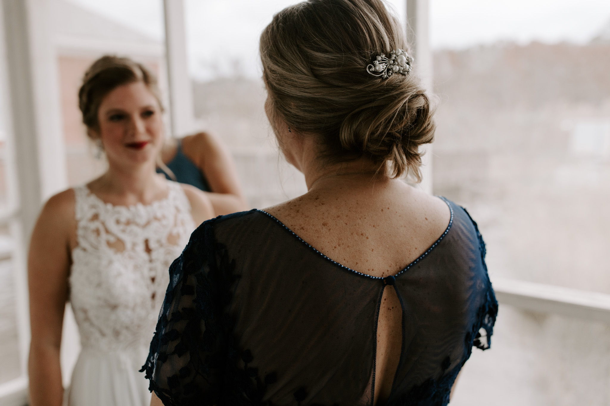A Moody, Romantic Winter Wedding at Maison Lafitte | Mandeville, Louisiana | Gabrielle Hail Photography