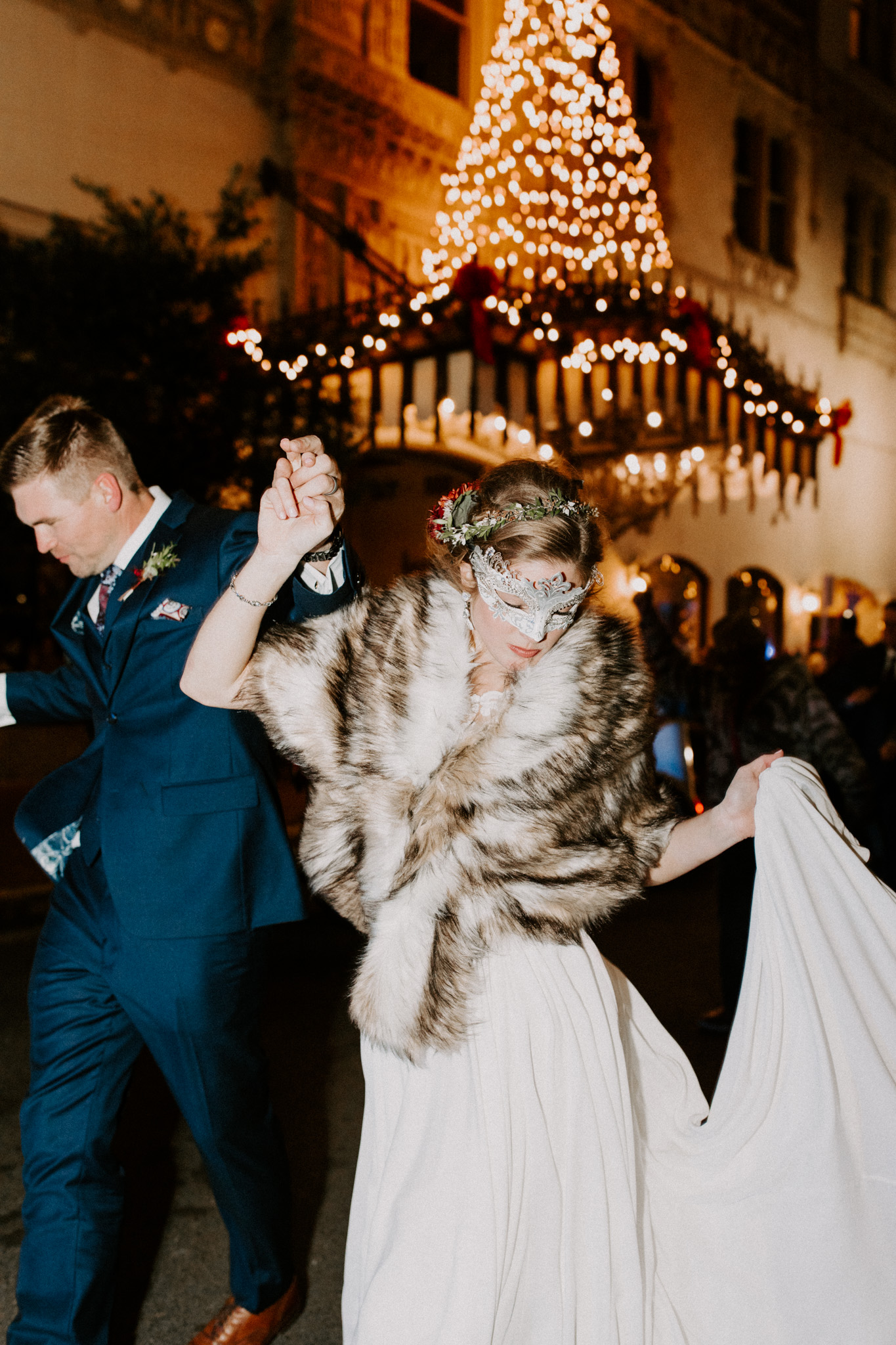 Lizz&MattWEB-673.jpg
