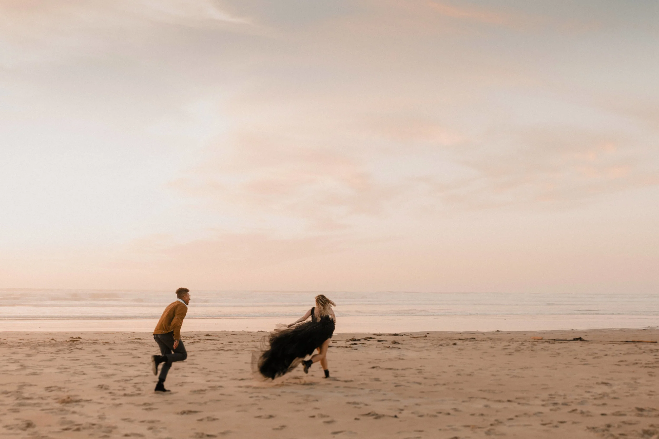 EAasland Oregon Coast Couple M+C-97.jpg