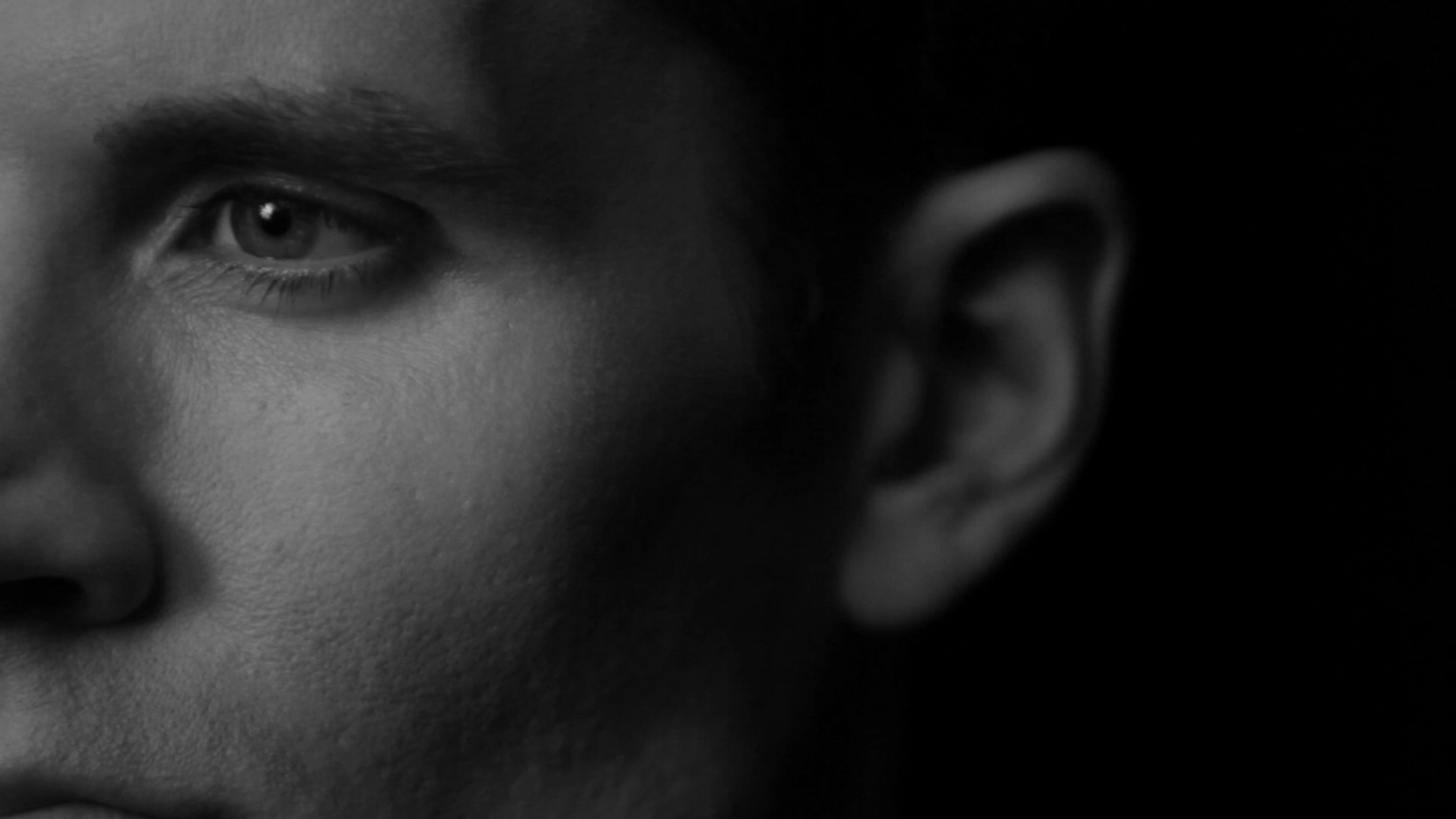 MOS_Still4.png