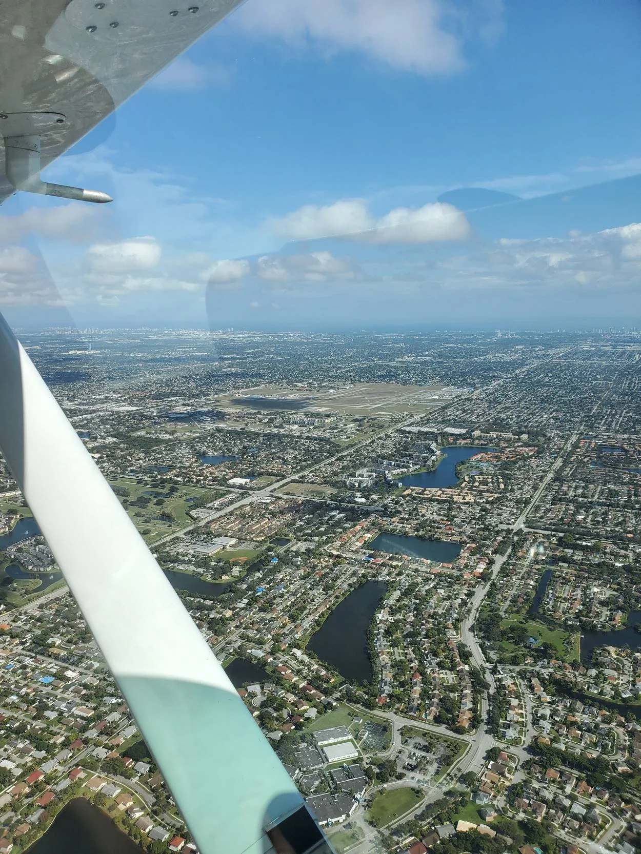 flight_center_international_south_florida_flying.jpg