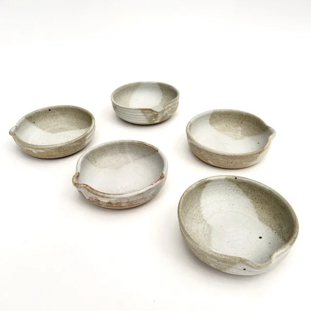 spouted-condiment-bowls-side.jpeg