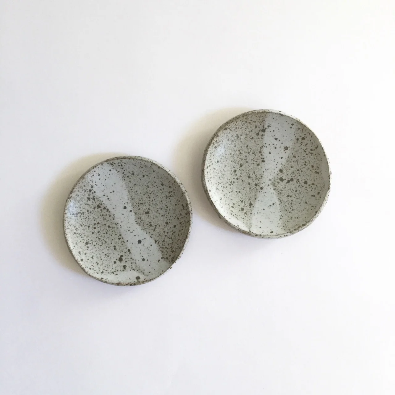 1136 Pair speckled tapas top.jpg