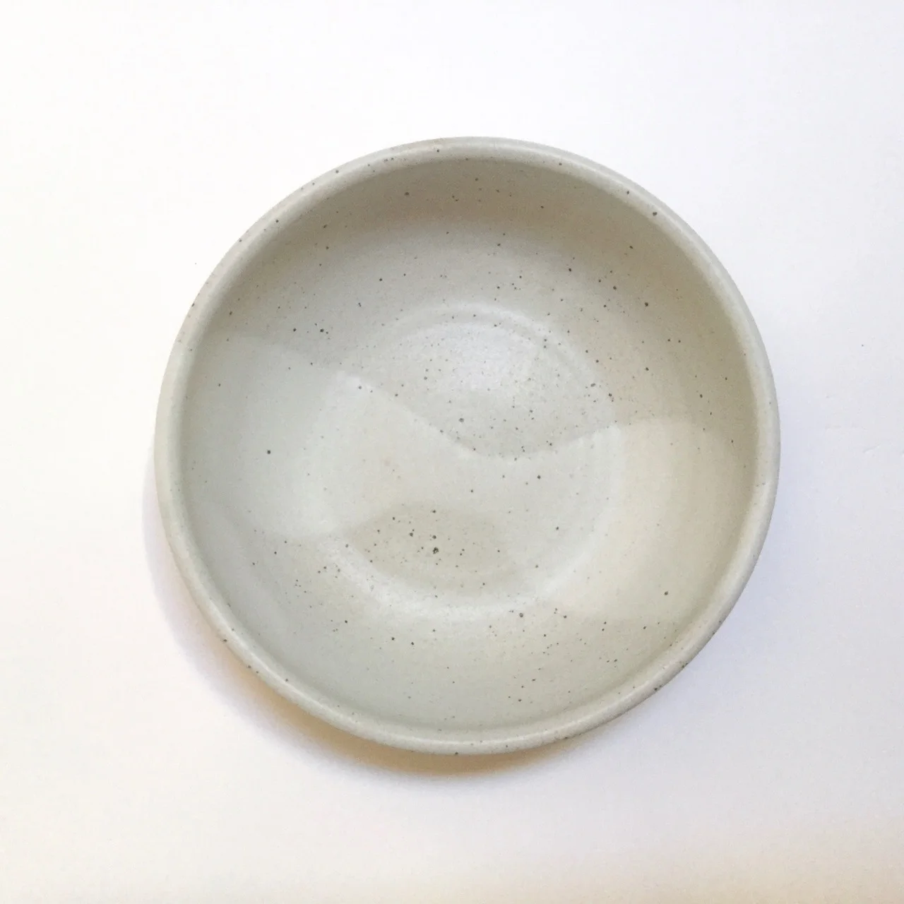 1141 Small serving bowl top.jpg