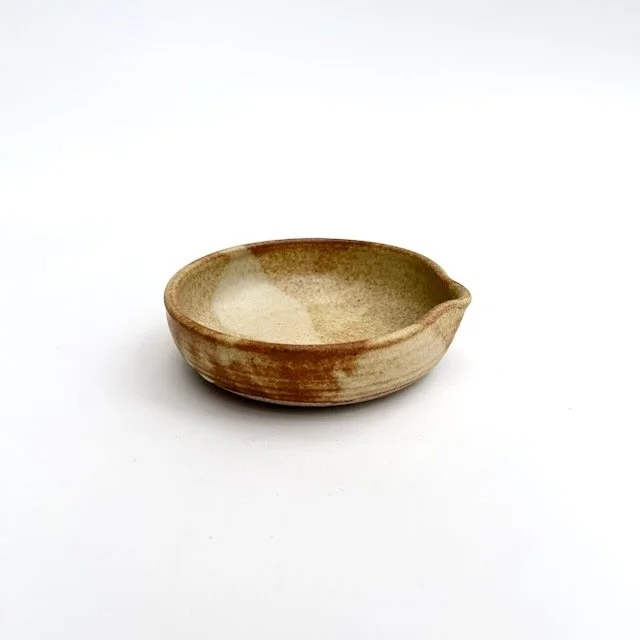 spouted-condiment-bowl-item-2873.jpeg