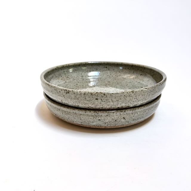 shallow-dinner-bowls-item-2917-stacked.jpeg