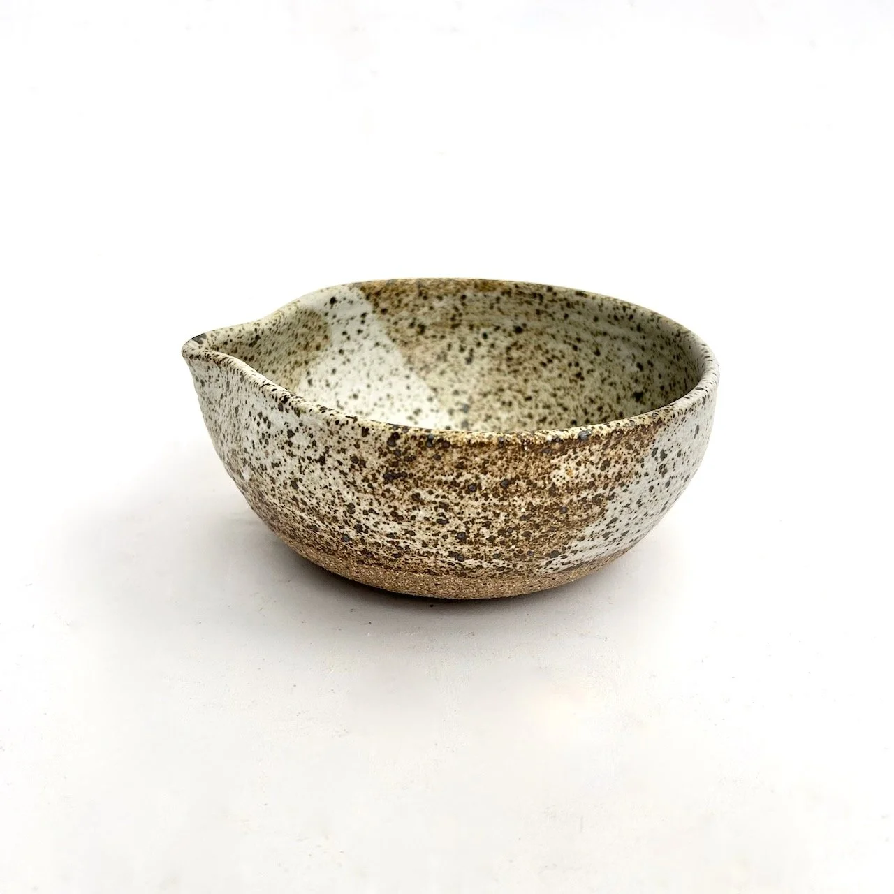 2683 Med Spouted side.jpeg