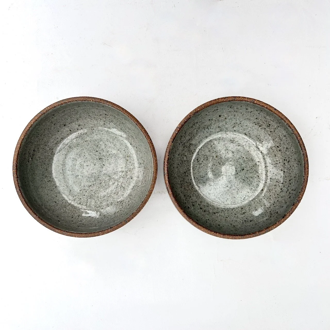 2601 Pair ice cream top.jpeg