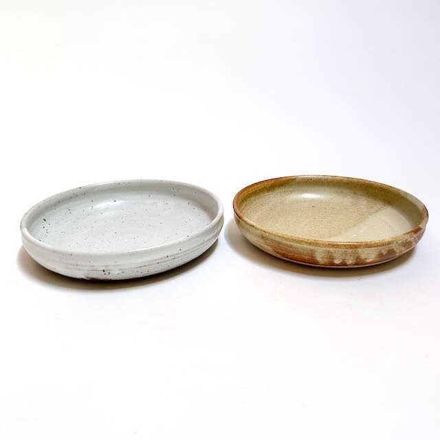 small-shallow-dinner-bowl-item-2916-side.jpeg