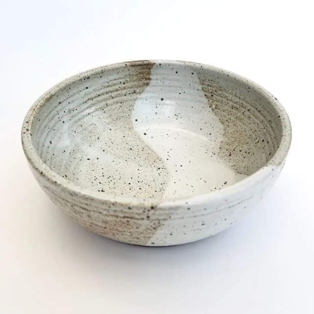 small-salad-bowl-item-3000-side.jpeg