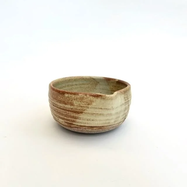 small-spouted-bowl-item-3008.jpeg