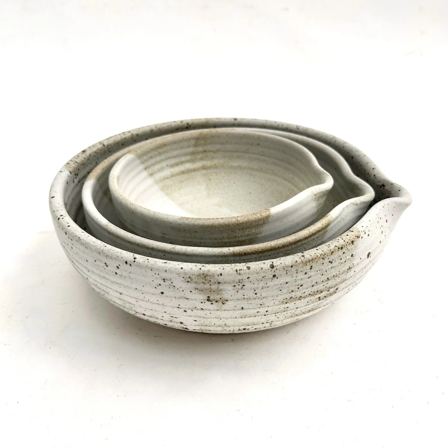 nesting-spouted-bowls-item-2732.jpeg