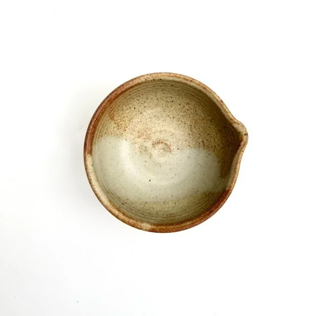 small-spouted-bowl-top-item-2870.jpeg