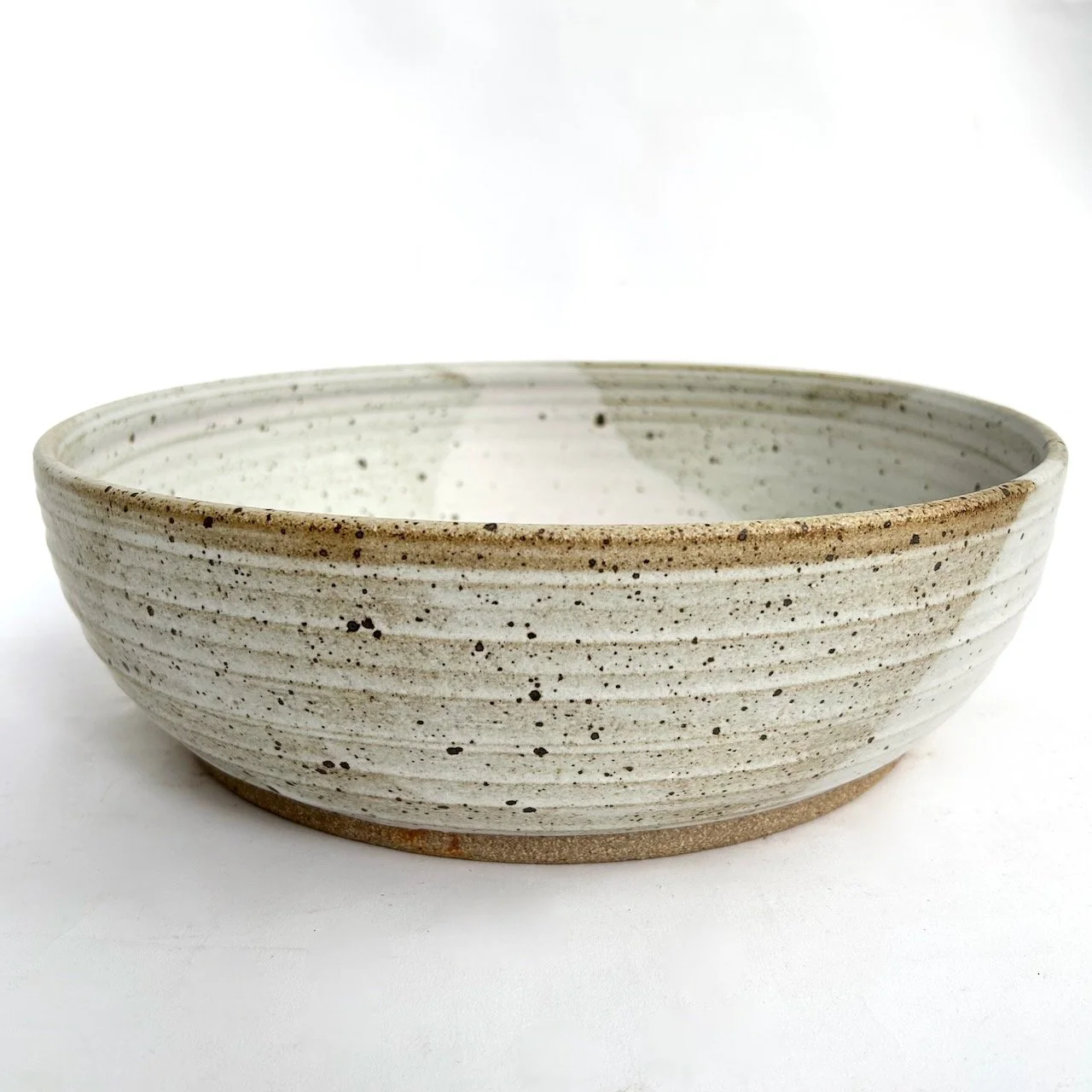 2692 Large Mixing Bowl side 1.jpeg